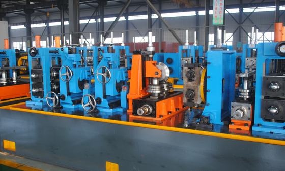 HG508 مصنع أنابيب الفولاذ عالية التردد 8-20m / min سرعة تشكيل قابل للتعديل