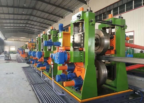 خط إنتاج الأنابيب الفولاذية لفة باردة Cs 10-30m/Min 165mm