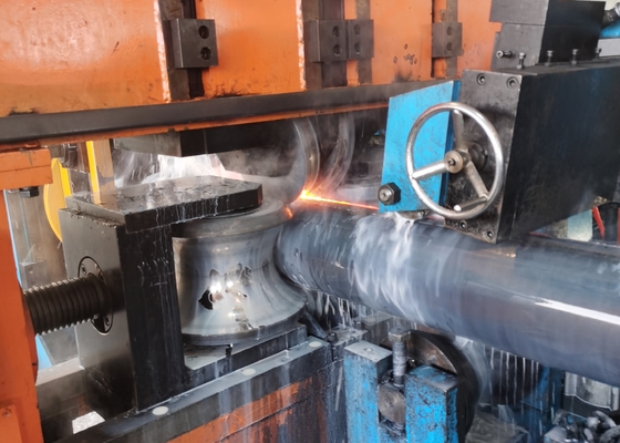 HG273 سمك 2-4mm الصلب الكربوني المغلفة الصنبور الملحوم مربع أنابيب المول