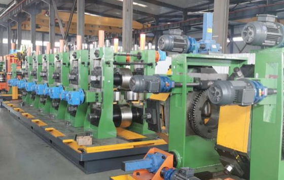 مطحنة الأنابيب الملحومة ذات التردد العالي Hg530 Hf مطحنة الأنبوب الملحومة ذات القطر الكبير 325 مم - 530 مم