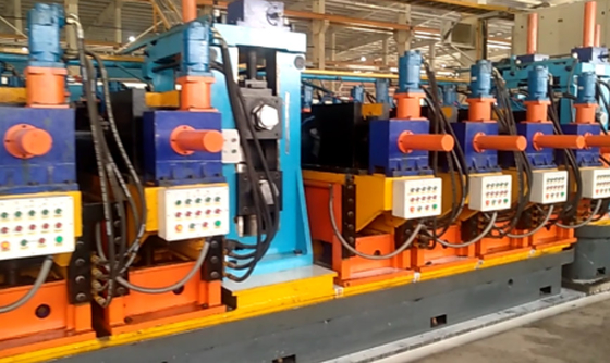 مطحنة الأنابيب الملحومة ذات التردد العالي Hg530 Hf مطحنة الأنبوب الملحومة ذات القطر الكبير 325 مم - 530 مم
