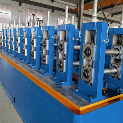مطحنة الأنابيب ERW للأنابيب الملحومة ذات الآلات الدقيقة والتصميم المتقدم لتمرير اللف