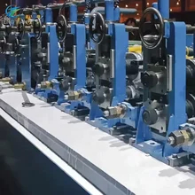 آلة طاحونة الأنابيب الجدارية 6 ملم مع التحكم في PLC و Cr12 أدوات صلبة