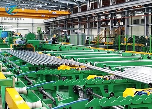 صناعة طاحونة أنابيب الفولاذ المغلفة سرعة القطع الطائرة 90m / min