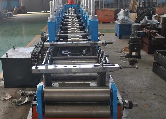 مطحنة الأنابيب الملحومة عالية التردد Hg 165.2x9 7 &amp;quot;Erw آلة تصنيع الأنابيب الفولاذية