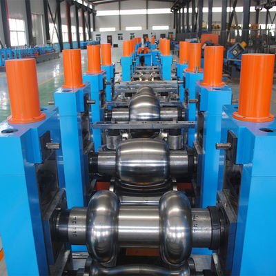 آلة تصنيع الأنابيب من الفولاذ الكربوني بقدرة 300 كيلو واط مع تحكم PLC