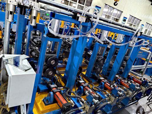 آلة تصنيع الأنابيب الفولاذية ذات التردد العالي والدقة العالية