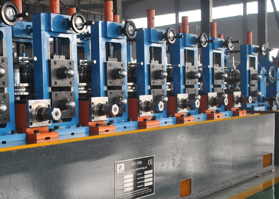 مطحنة الأنبوب المربعة 150kw ذات التردد العالي 30m / Min
